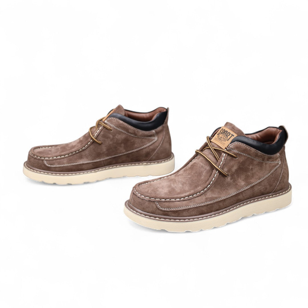 Men’s Lace-Up Mid Top Shoes – Finish, Contrast Stitching, Textured Sole